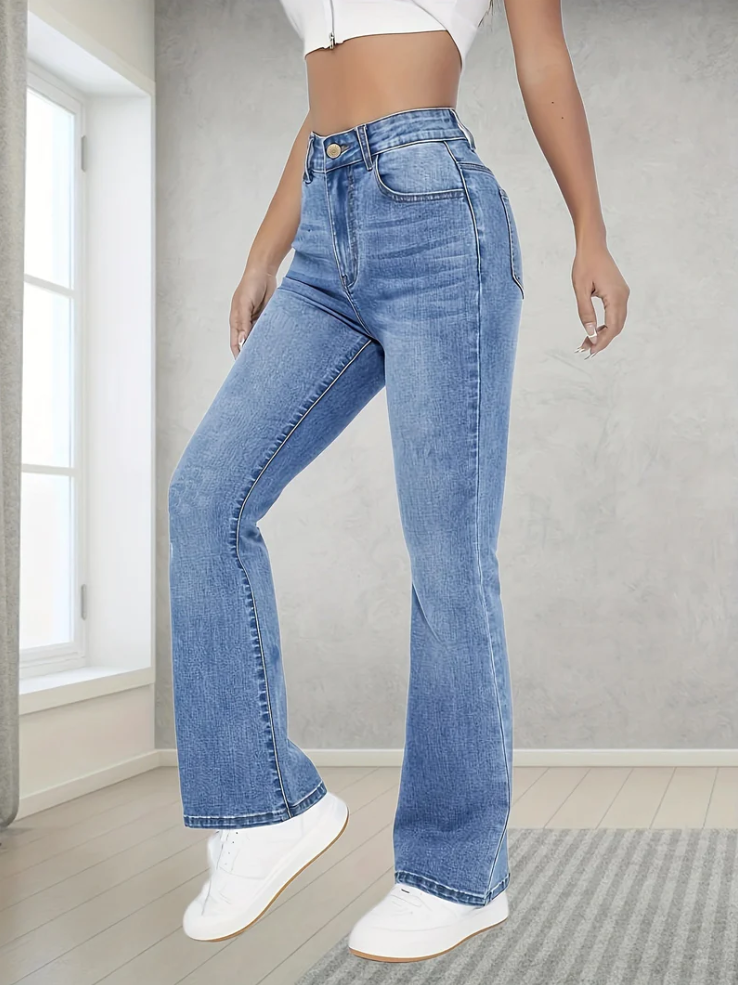 Lovisa – hellblaue bootcut-jeans