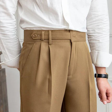 Ian – chinos im old-money-stil