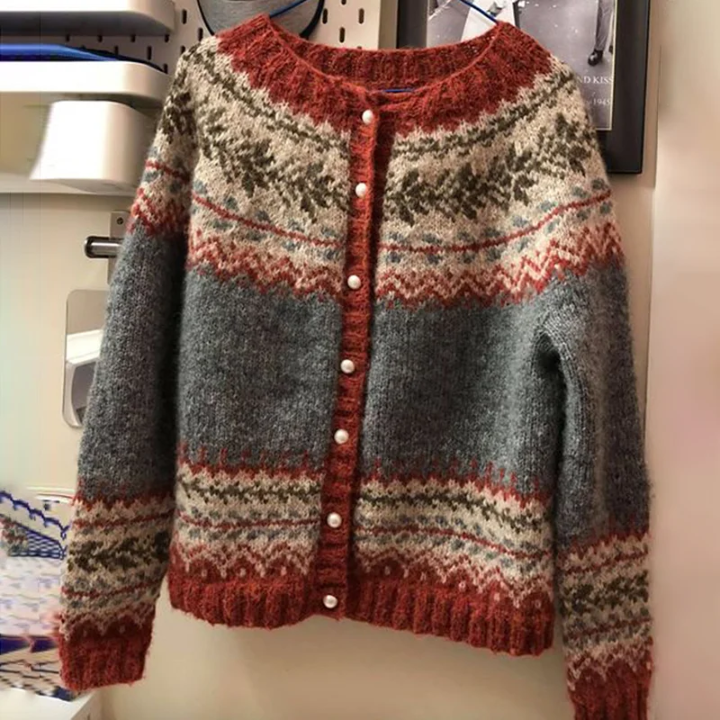 Ava – bequemer pullover mit knöpfen